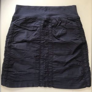 Core by Wearables. Trace Skirt M